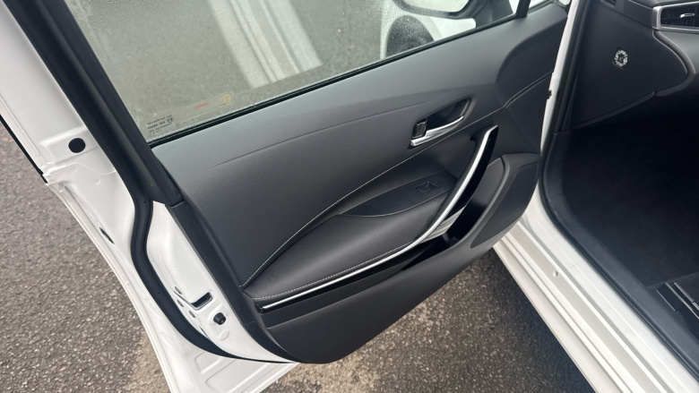 Toyota Corolla 1.8 VVT-i Hybrid Design 5dr CVT Hybrid Hatchback